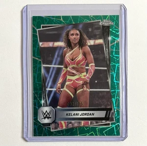 Kelani Jordan 2025 Topps Chrome WWE #117 Teal Laser Parallelo numerato /175 NXT - Foto 1 di 4