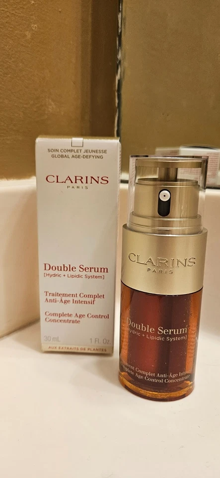 Clarins Paris Double Serum 1 fl oz controle completo da idade (Sistema Hídrico + Lipídico - Imagem 1 de 1