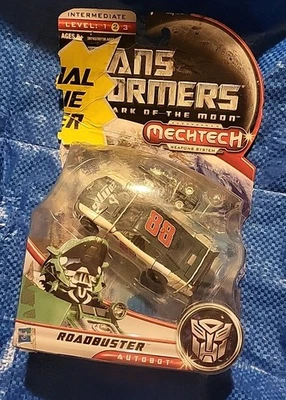 Transformers Roadbuster Dark of the Moon Sistema de Armas Mechtech NASCAR 2011 Foto 1 de 3