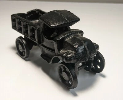 Camión antiguo de juguete de hierro fundido negro vintage sin marca Mack Bull perro estaca plataforma difícil de encontrar Foto 1 de 4