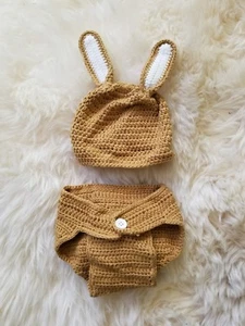 chéri by Bébé Oh La La Gold Bunny Crochet Beanie & Diaper Cover Size XXS - Picture 1 of 2