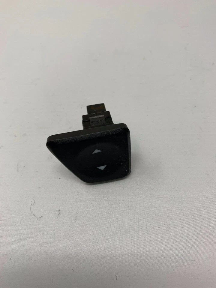 Interruptor elevalunas delantero izquierdo fiat 500 (312)  Foto 1 de 1