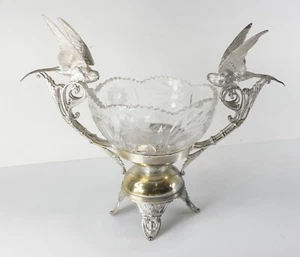 Antique Meriden Silverplate Brides Basket Centerpiece Aesthetic Movement Swallow - Picture 1 of 13