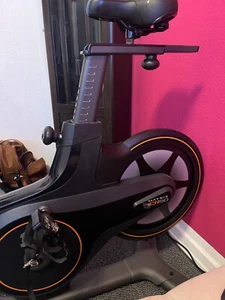 Matrix ICR 50 Indoorcycling Bike mit Bildschirm - Bild 1 von 7