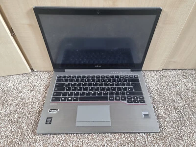 Laptop Fujitsu Lifebook u745 i5 8gb 120SSD Touch Screen Laptop Win 10 - Image 1 of 4
