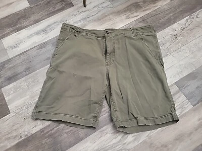 Pantalones Cortos Mossimo Supply Co Para Hombre Talla 38 Verde Oliva Frente Plano Informales Foto 1 de 4