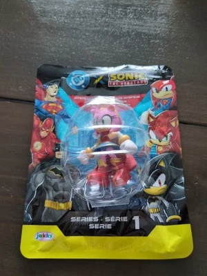 DCX SONIC THE HEDGEHOG MYSTERY HEROES AMY / WONDER WOMAN 🆕 - Image 1 of 3