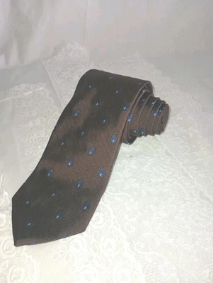 Vintage Brooks Brothers Brown Tie Geometric Jacquard Made In USA Italian Silk - Image 1 of 4