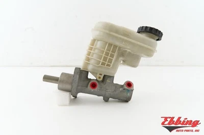 Cilindro maestro de freno con depósito y tapa para Ford Explorer 707778 2013-2019 Foto 1 de 4