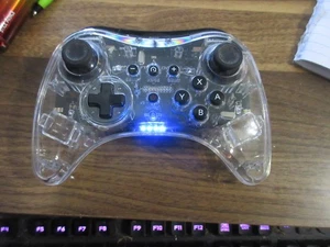 Wii U Afterglow Controller Wii U Pro Clear Wireless Controller - Bild 1 von 2
