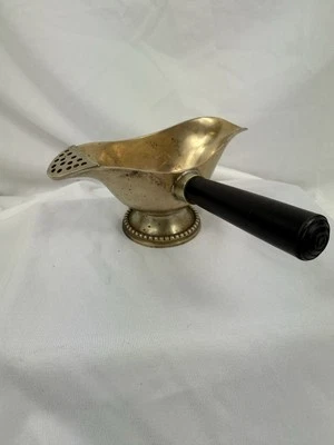 古董黄铜酱汁重梯木柄布里基风格黄油熔体 — 第 1/4 张图片