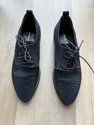 Laura Bellariva 8035 午夜蓝色/皮革系带鞋 38,5 / US 8 — 第 1/4 张图片