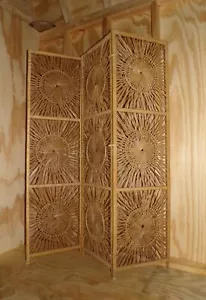 Schermo pieghevole vintage metà secolo Boho Sunburst vimini rattan divisorio camera - Foto 1 di 12