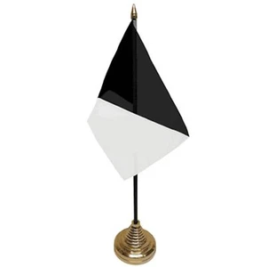 BLACK AND WHITE DIAGONALLY DIVIDED DESKTOP TABLE FLAG 6"X4" 15cm x 10cm flags - Picture 1 of 1
