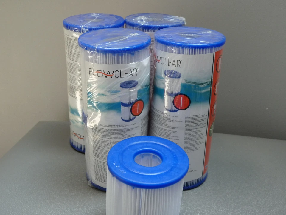 Bestway Filterkartuschen 9 Stück - Poolpflege / Poolfilter Größe 1 - Bild 1 von 1