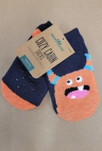Northeast Outfitters Cozy Cabin Socks, Aloe Infused Grip Bottom. Sz 10k-4 Youth - Picture 1 of 1
