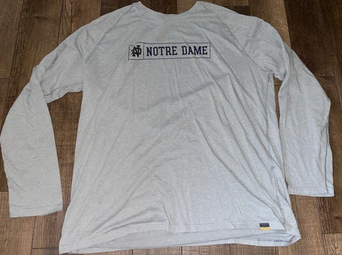 USED TEAM ISSUED NOTRE DAME FOOTBALL UNDER ARMOUR PULLOVER 3XL Cover
