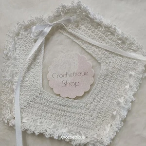 Baby Bib Crochet Moss Stitch - Picture 1 of 6