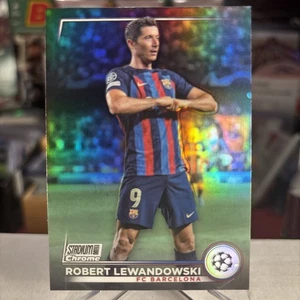Robert Lewandowski 2022-23 Topps Stadium Club Chrome UCL Refractor SP ⭐️ MINT - Picture 1 of 2