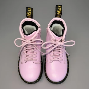 Dr. Martens Zavala Toddler Size 8 Side Zip Combat Boots Pale Pink AirWair Girls - Picture 1 of 11