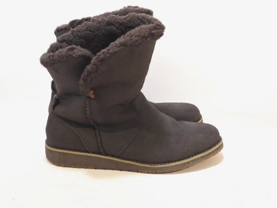 Botas Emu Australia para mujer Beach Lo Comfort negras gamuza forro de piel media pantorrilla 9 Foto 1 de 4