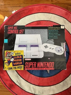 Super Nintendo Control Set With Super Mario Bros game Pack Box  - Photo 1/4