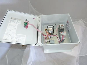 Pump Starter 3HP 240v 15HP 480v Nema 4X With Electronic Overload NEW - Picture 1 of 1
