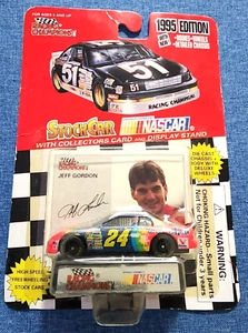 Racing Champions Nascar 1995 Edition 1/64 StockCar #24 Dupont Jeff Gordon - Picture 1 of 2