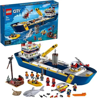 Lego (LEGO) City Sea Expedition Seabed Exploration Ship 60266 - Image 1 of 4