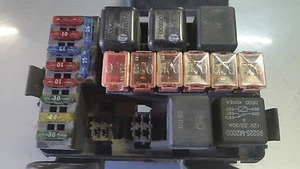 HR801578 Sicherungsbox D 38 Sicherungskasten Relais für Hyundai Galloper 🚛😊 - Picture 1 of 3