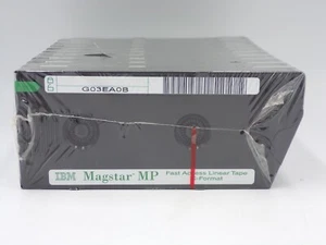 Confezione da 10 cartucce IBM Magstar MP nastro lineare ad accesso rapido formato C verde 08L6187 - Foto 1 di 4