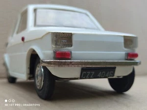 VINTAGE FIAT 126p SPIELZEUGAUTO CZZ 4046 POLSKI FSO FSM GROSSE REIBUNGS ORIGINALFORM - Bild 1 von 24