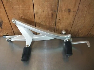 BMW K1300 GT ABS 2010 2009 -2012 clavijas de pie derecho freno colgante en muy buen estado #189 Foto 1 de 4