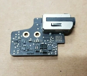 Genuine A1534 Apple Macbook 12" - 2015 2016 Audio Headphone Jack Board - Black - Picture 1 of 2