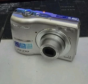 Olympus Fe-270 Con Olympus Xd Card Da 2 Gb - Foto 1 di 5