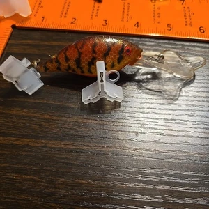 Luhr Jensen Hot Lips 1/2oz Mud Craw - Picture 1 of 5