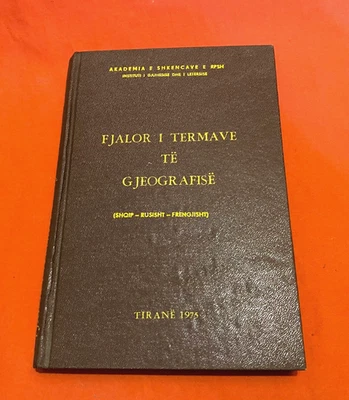 OLD ALBANIA BOOK-FJALOR I TERMAVE GJEOGRAFISE-TERMINOLOGJIA 18- DICTIONARY-1975 - Image 1 of 4
