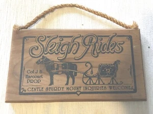 Vintage Wooden Wall Hanging 10 x 5 Rope hanging Sleigh Rides - Picture 1 of 2