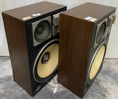 Juego de (2) altavoces estéreo Technics SB-G900 vintage con cubiertas Foto 1 de 4