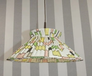 leichte 50er Jahre Hängelampe Deckenlampe Kunststoff Plissee Muster pastell 50s - Bild 1 von 13