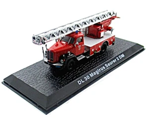 FIRE DEPARTMENT - MAGIRUS SAURER 2DM DL30 YEAR 1971 RED ALTAYA 1:72 TRUCK MODEL - Picture 1 of 12