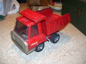 Vintage Toy Red Buddy L Dump Truck - Picture 1 of 6