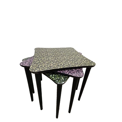 Juego de tres mesas apilables geométricas atómicas modernas de mediados de siglo de los años 50 Foto 1 de 4