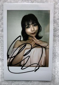 Makoto Toda Cheki Instax Polaroid Photo Autographed Signed - Picture 1 of 1