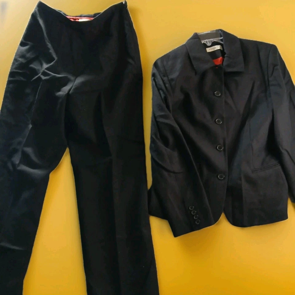 Blazer y pantalón traje de lana pura Amanda Smith talla Chaqueta 10 Negra De Colección Cuatro Botones Foto 1 de 4