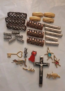 Random Jewelry Mixed Lots Pieces Pendants and Necklace. - Picture 1 of 6