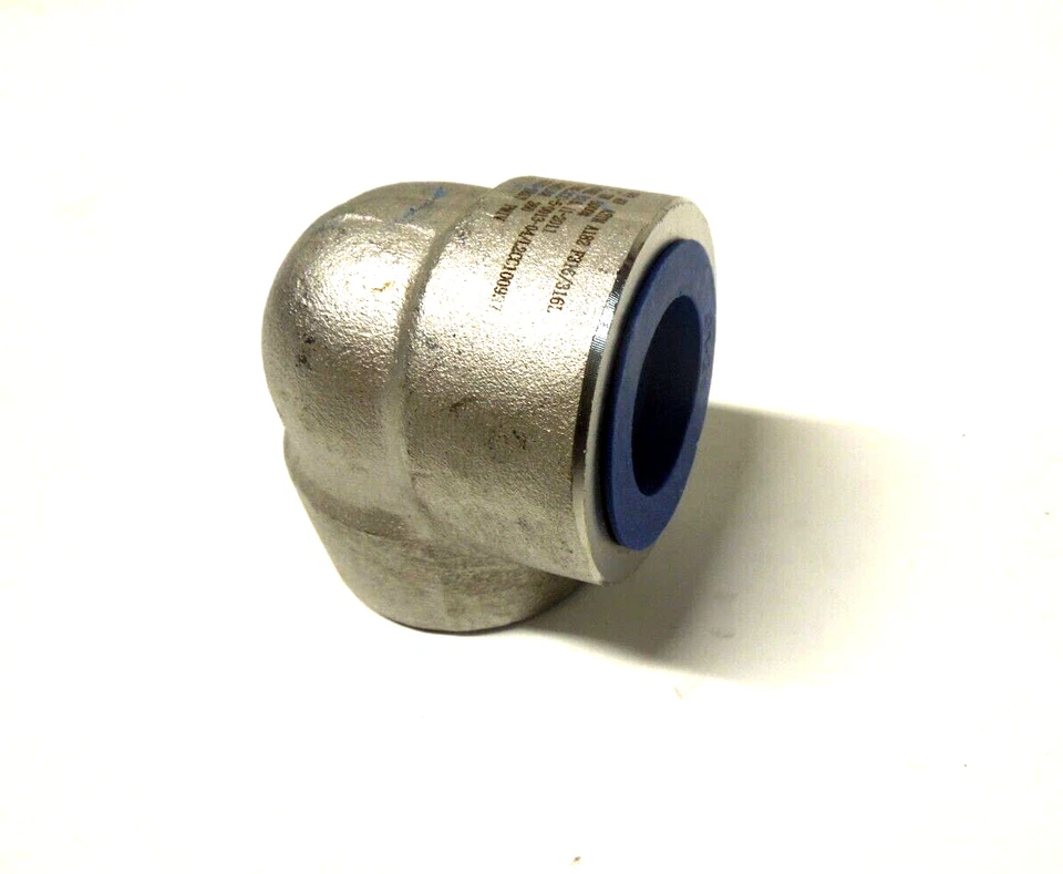 1" 6000 (6M) Socket Weld (SW) 90° Elbow Forged F316L Stainless Steel NEW SURPLUS - Image 1 of 4