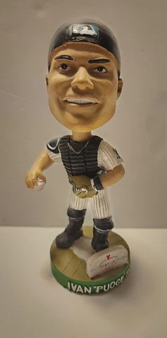 Ivan "Pudge" Rodriguez Florida Marlins Bobblehead Cover