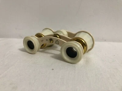 VINTAGE ELEGANT OPERA GLASSES BINOCULARS 2.5X CRYSTAL CLEAR LENSES & VIEW - Image 1 of 4
