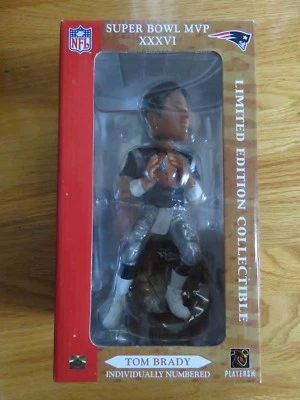 Raro TOM BRADY No. 12 NUEVOS PATRIOTAS DE INGLATERRA Super Bowl XXXVI MVP Bobble Head LTD Foto 1 de 4